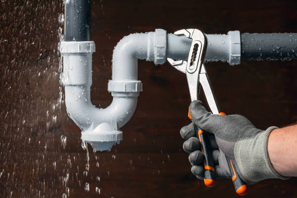 Professional Leak Detection technician working in New London, NH